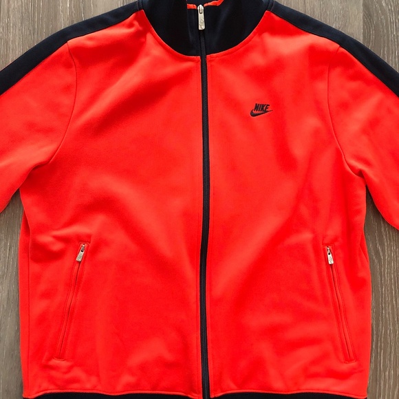 Nike Full-Zip Jacket (L) - Picture 2 of 14